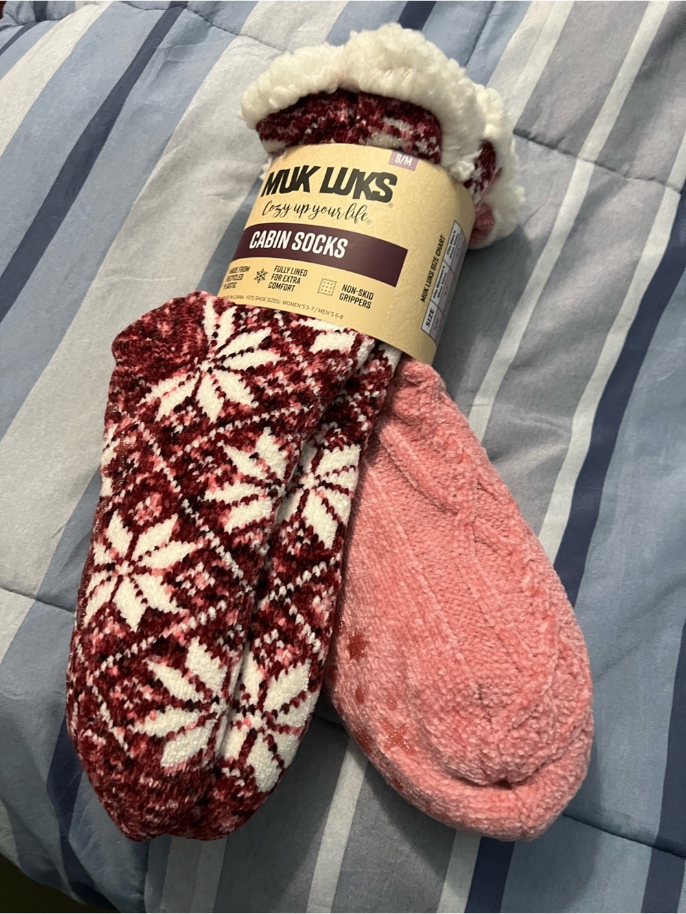 MUK LUKS 2 Pack - Maroon & White and Pink Cabin Socks with Sherpa Lining - S/M